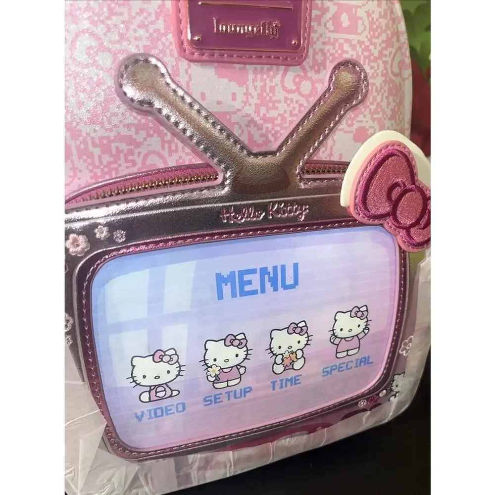 Loungefly HELLO KITTY Vintage TV Lenticular Mini Backpack Coin Bag & Zip Wallet
